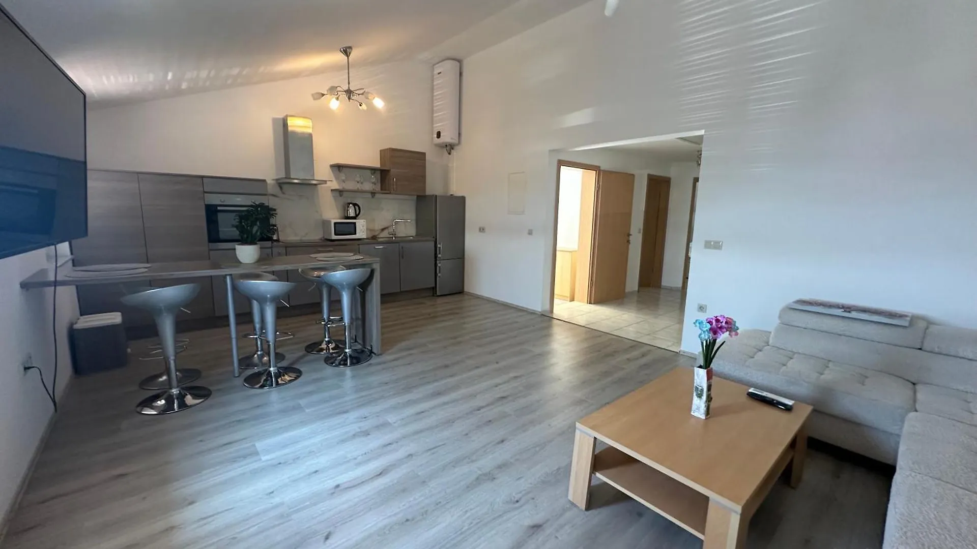קריקווניצה Apartments Rafael 0*,